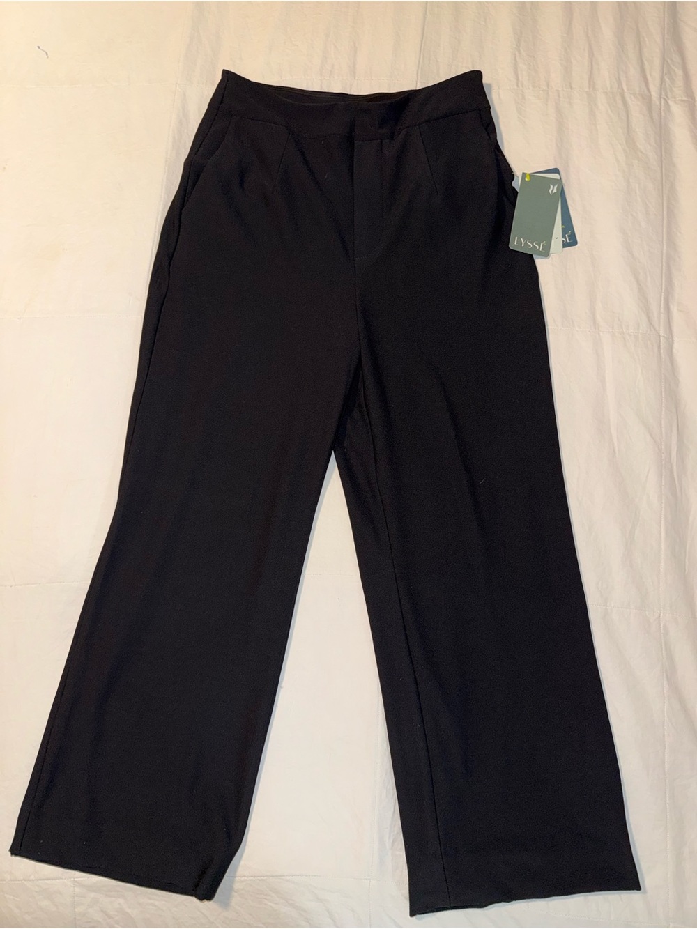 NWT Lyssè Wide Leg Black Trousers